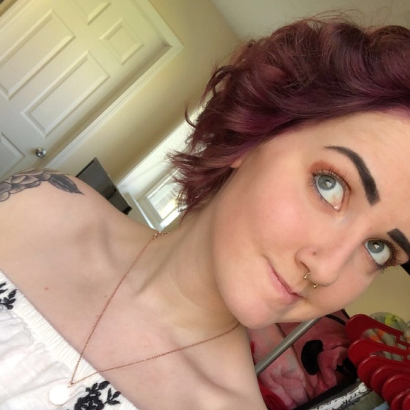 Other - 🎀 Meet your Posher 🎀